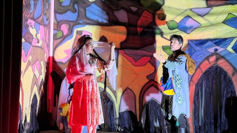 Jizzax viloyat musiqali drama teatri ijodiy safar bilan Toshkent viloyatida.
